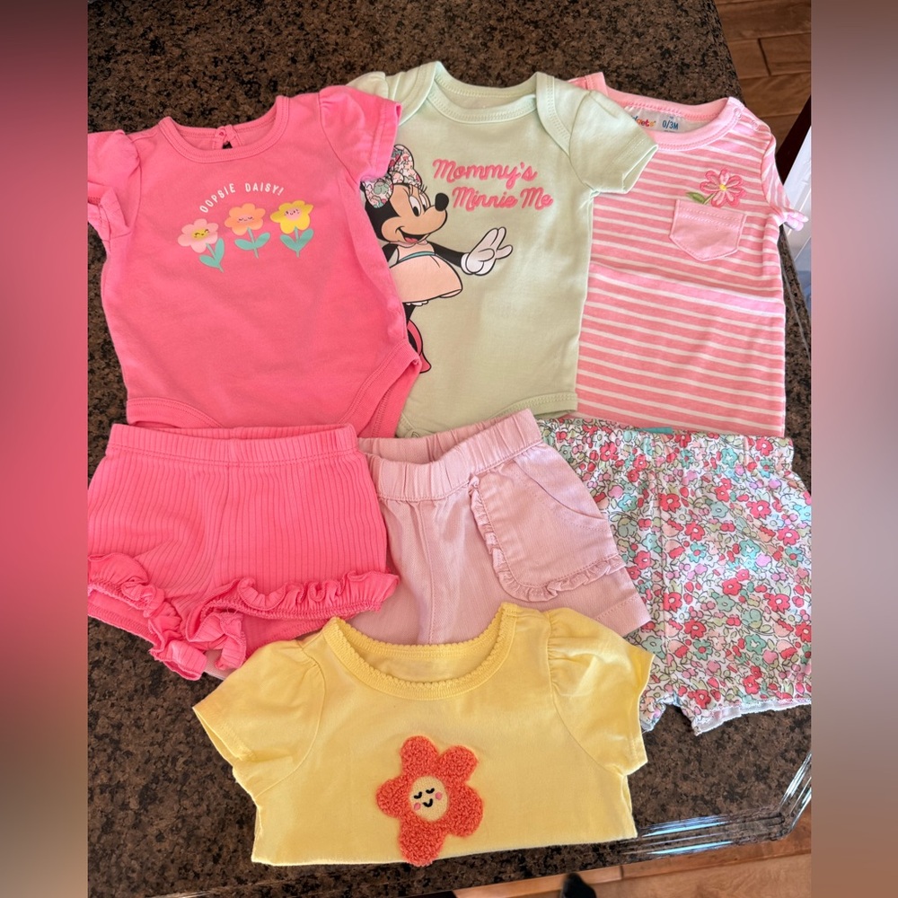 Baby girl size 0–3 months summer bundle
